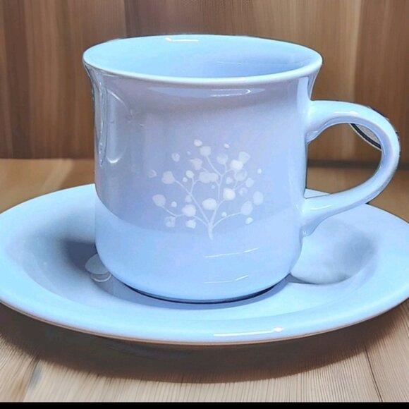 Essence 3-Piece Set   Salad Plate, Bowl, Cup & Saucer  Vintage 1980s - Picture 6 of 16